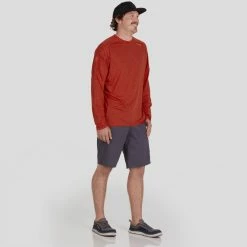 Wholesale 🥰 NRS Silkweight Long-Sleeve 👕 Shirt - Men's 🎉 -Helinox Shop 10114 05 Kio Model Front 102121 2000x2000 rsz 85707.1654628774